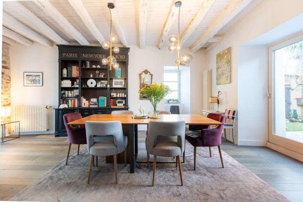 MONTAIGU-VENDEE / Vente Maison 8 Pièces 184 m²