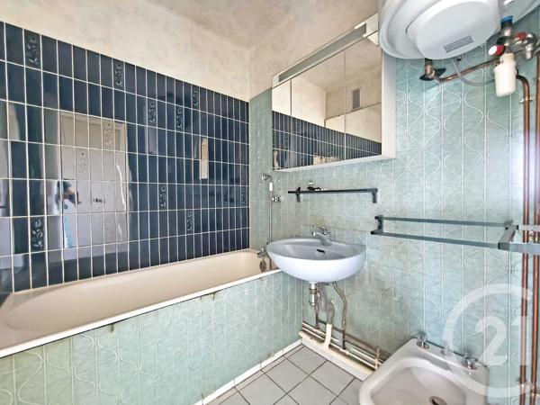 Appartement F4 à vendre  4 pièces - 73,58 m 2   CLAMART  - 92