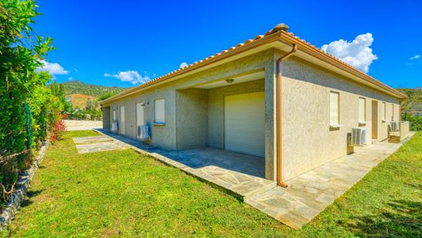 Propriété - deux mini villas Oletta 243 m² - terrain 1254 m²