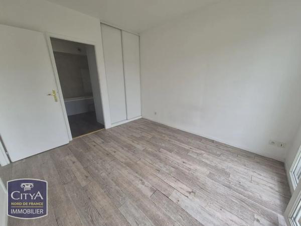 Appartement à louer 2 pièces 40.98m² Valenciennes (59300)