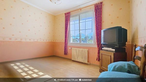 L’HOUMEAU – AUX PORTES DE LA ROCHELLE – MAISON FAMILIALE À FORT POTENTIEL- JARDIN AVEC DOUBLE ACCES