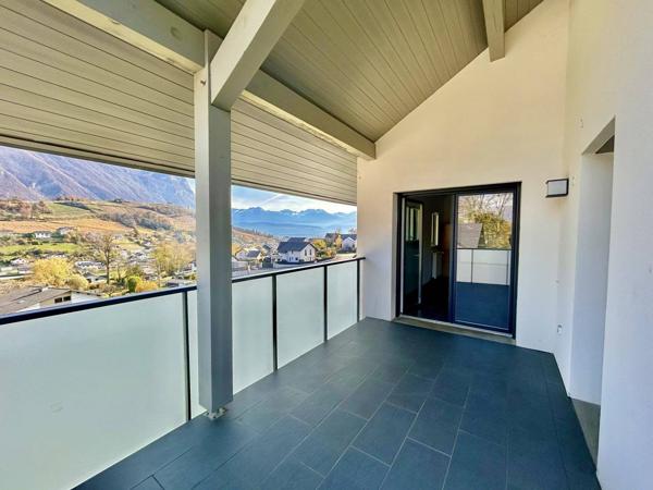 Appartement T4 en duplex à Saint-Jeoire-Prieuré avec garage et cellier