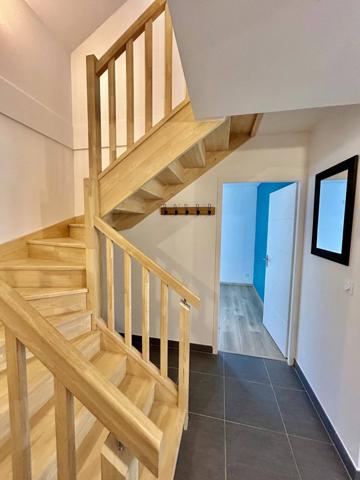 Appartement T4 en duplex à Saint-Jeoire-Prieuré avec garage et cellier