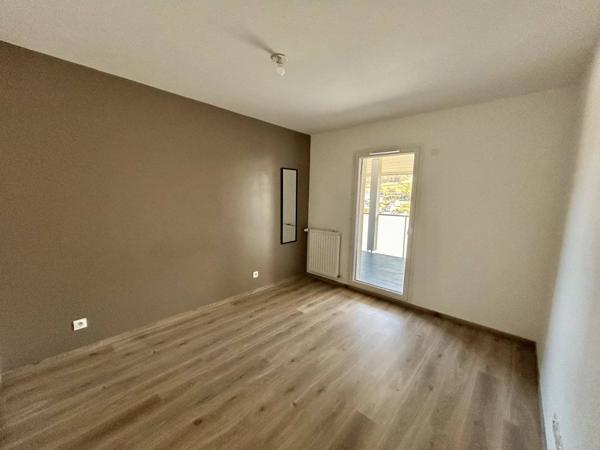 Appartement T4 en duplex à Saint-Jeoire-Prieuré avec garage et cellier