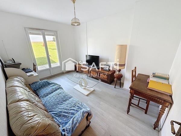 Maison de plain pied de 90m2 avec garage sur un terrain de 1400m2