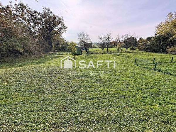 Maison de plain pied de 90m2 avec garage sur un terrain de 1400m2