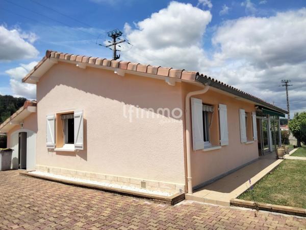 Maison Plain pied trois chambres lagarde