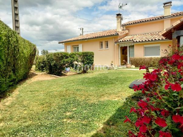 Maison Plain pied trois chambres lagarde