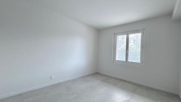 Appartement Bormes Les Mimosas 3 pièce(s) 81 m2