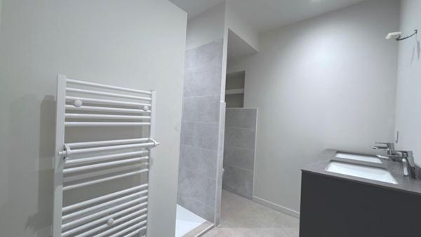 Appartement Bormes Les Mimosas 3 pièce(s) 81 m2