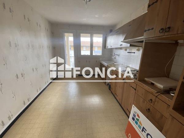 Location Appartement 3 pièces 63.6 m² - 1175 AVENUE DE LA REPUBLIQUE Guilherand Granges 07500