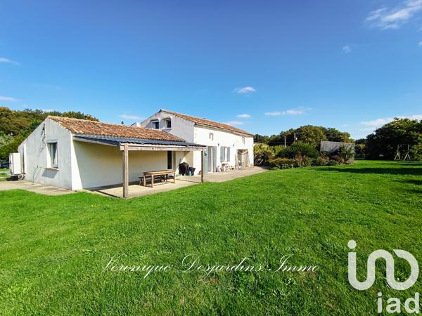 Maison à vendre 7 pièces 198 m² Chermignac