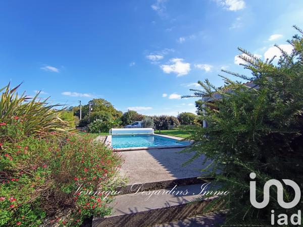 Maison à vendre 7 pièces 198 m² Chermignac