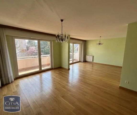 Appartement à louer 4 pièces 92.23m²
