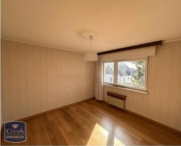 Appartement à louer 4 pièces 92.23m²