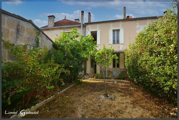 Maison bourgeoise de caractère à vendre 16 pièces SAINTE FOY LA GRANDE (33)