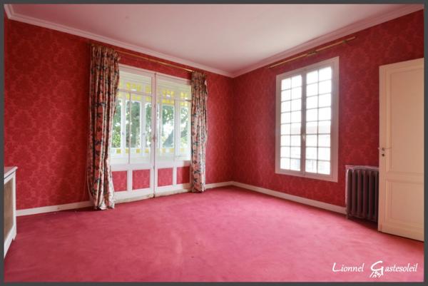 Maison bourgeoise de caractère à vendre 16 pièces SAINTE FOY LA GRANDE (33)