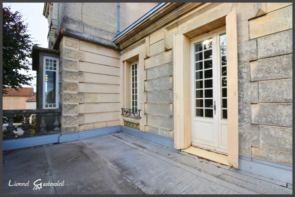 Maison bourgeoise de caractère à vendre 16 pièces SAINTE FOY LA GRANDE (33)