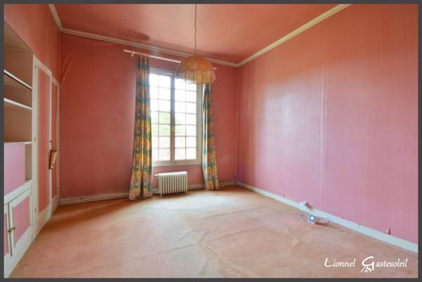 Maison bourgeoise de caractère à vendre 16 pièces SAINTE FOY LA GRANDE (33)