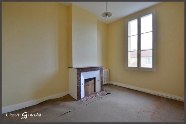 Maison bourgeoise de caractère à vendre 16 pièces SAINTE FOY LA GRANDE (33)