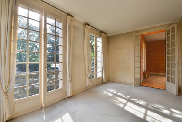 Maison bourgeoise de caractère à vendre 16 pièces SAINTE FOY LA GRANDE (33)