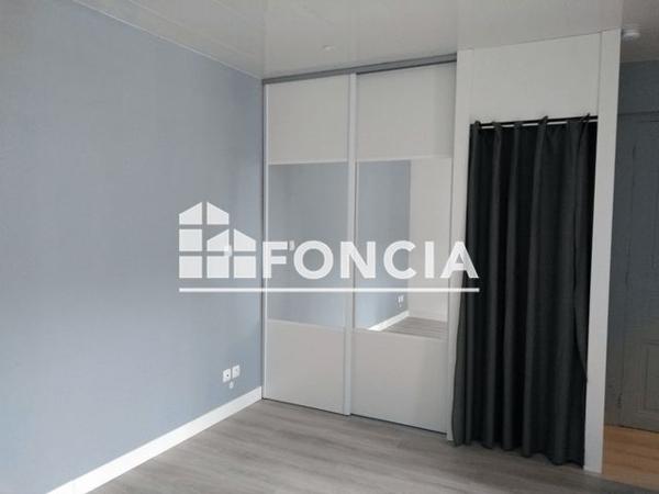 Location Studio 20.62 m² - 17, RUE DOCTEUR PAUGAM Douarnenez 29100