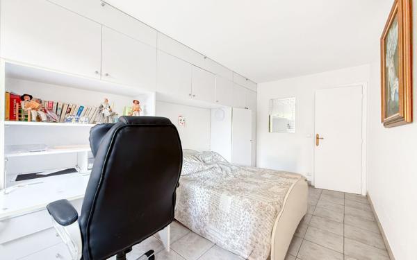 Appartement à vendre    3 pièces • 80,45 m2 Cagnes-sur-Mer