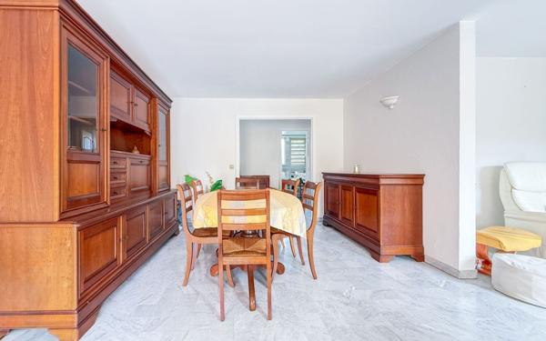 Appartement à vendre    3 pièces • 80,45 m2 Cagnes-sur-Mer