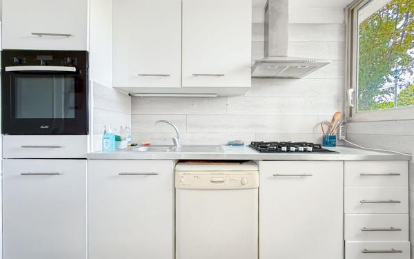 Appartement à vendre    3 pièces • 80,45 m2 Cagnes-sur-Mer