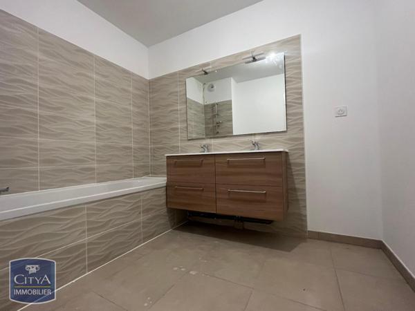 Appartement à louer 3 pièces 61.1m²