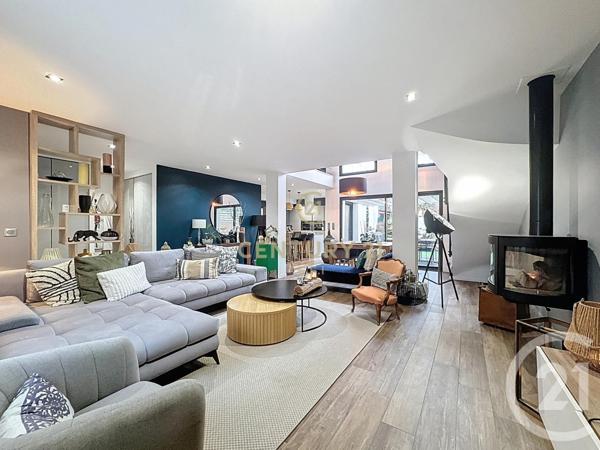 Maison à vendre  7 pièces - 160,31 m2 NOISY LE GRAND - 93