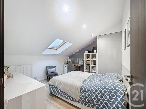 Maison à vendre  7 pièces - 160,31 m2 NOISY LE GRAND - 93