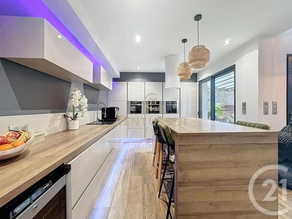 Maison à vendre  7 pièces - 160,31 m2 NOISY LE GRAND - 93