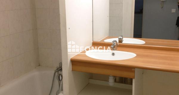 Location Appartement 2 pièces 45.01 m² - Mantes-la-jolie 78200