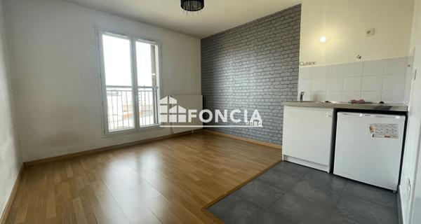 Location Studio 24.05 m² - Poissy 78300