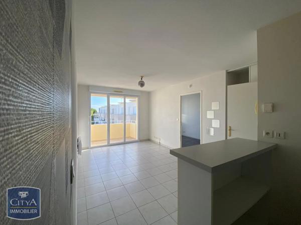Appartement à louer 2 pièces 34.83m² Poitiers (86000)
