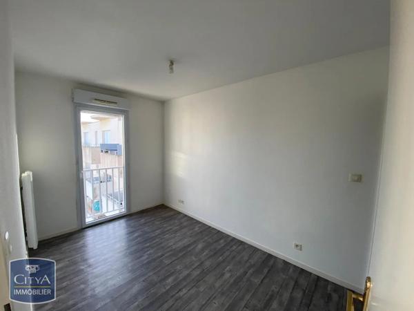 Appartement à louer 2 pièces 34.83m² Poitiers (86000)