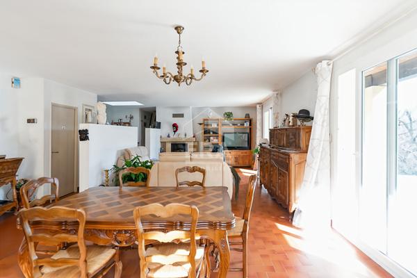 Maison Bouc Bel Air 6 pièces 120 m2