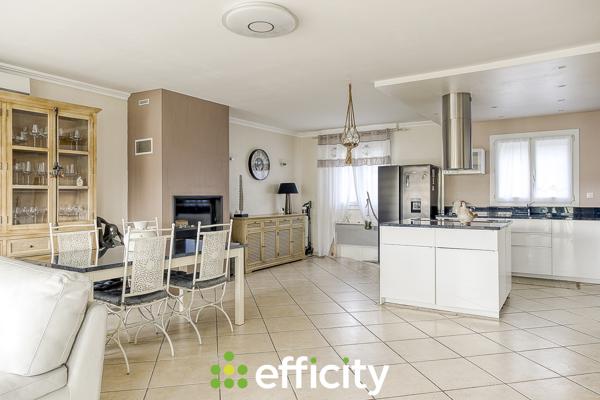 Maison 5 pièces - 153 m²