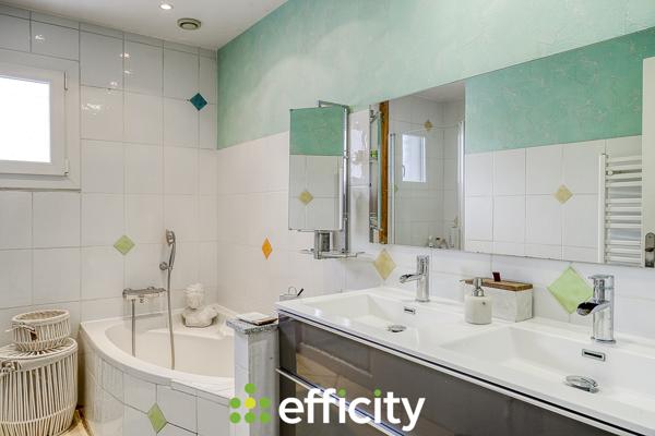 Maison 5 pièces - 153 m²