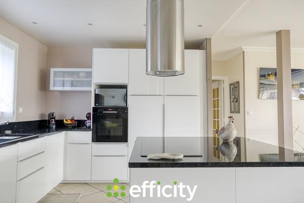 Maison 5 pièces - 153 m²