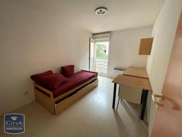 Appartement à louer 1 pièce 17.4m² Nîmes (30000)