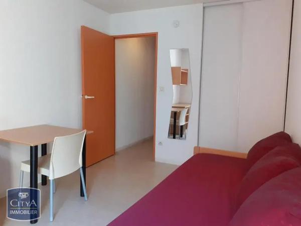 Appartement à louer 1 pièce 17.4m² Nîmes (30000)