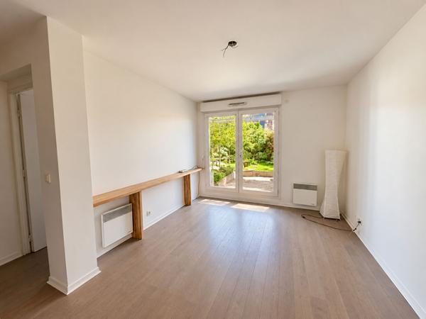 F2 de 39 m² + 34 m² de jardin/terrasse Rer D & B