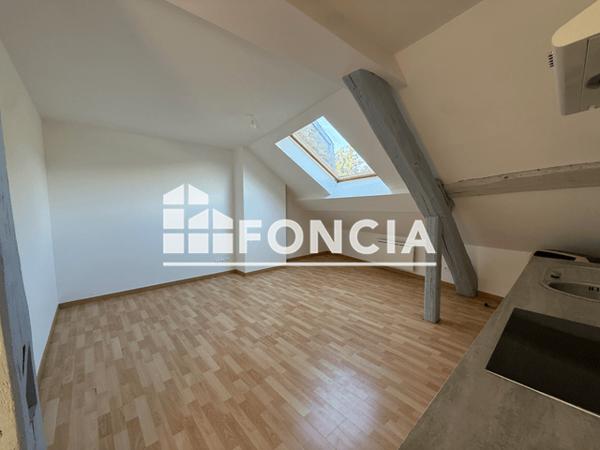 Location Appartement 3 pièces 35.73 m² - 19 QUAI RIMBAUD Charleville Mezieres 08000