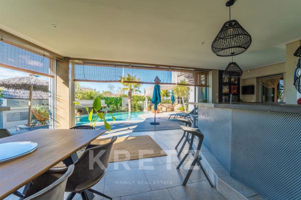 Villa contemporaine avec piscine Bali à débordement entre Agde et Béziers