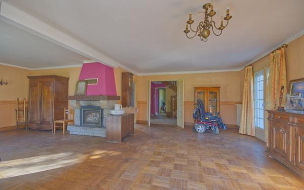 Maison à vendre    5 pièces • 143,75 m2 Elven