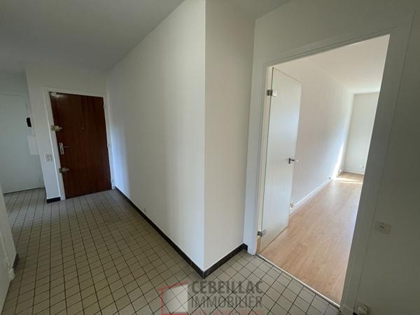Appartement 3 pièce(s) 2 chambre(s) 66.77 m²