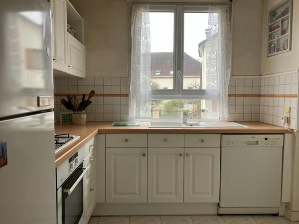 Appartement Maisons-Laffitte - 60.32 m2 - Bois Prieur €280 000 ** - Référence 12693