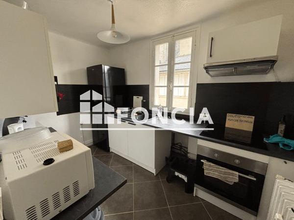Location Appartement 4 pièces 81 m² - 38/40 RUE LOUIS BARTHOU Pau 64000